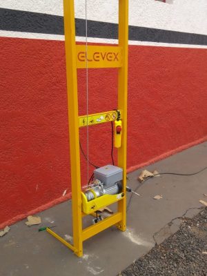 elevadores-de-carga-para-paineis-solares-elevex-5 Orçamentos